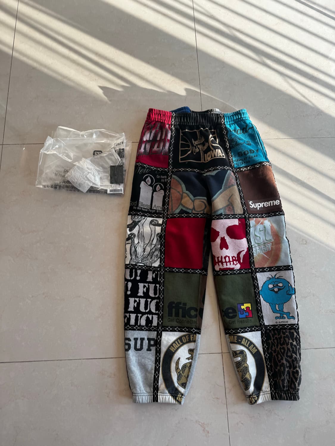 슈프림 x 넘버 나인 패치워크 스웨트팬츠 멀티컬러 - 25FW 상품이미지2