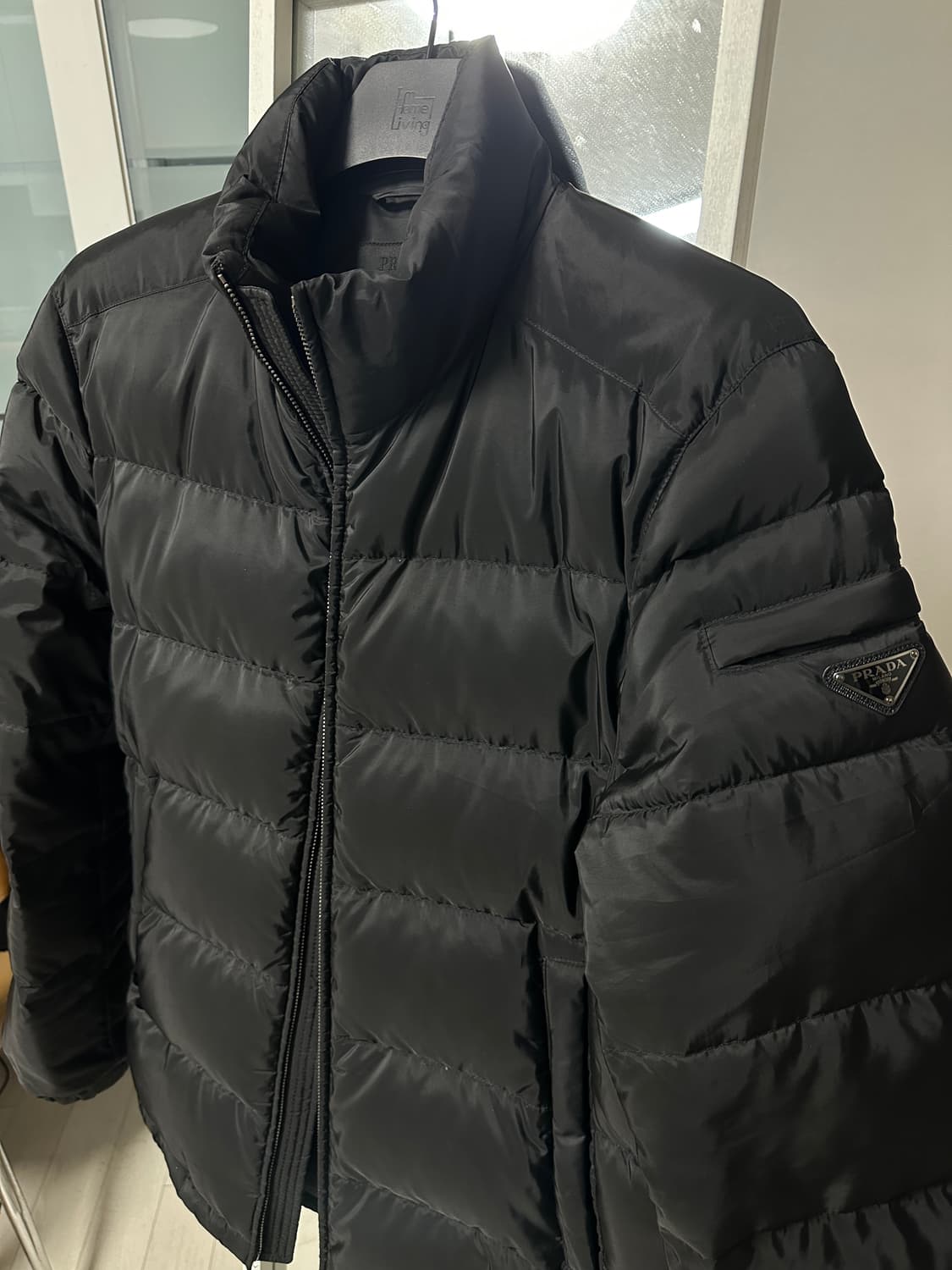 프라다 패딩 상품이미지2