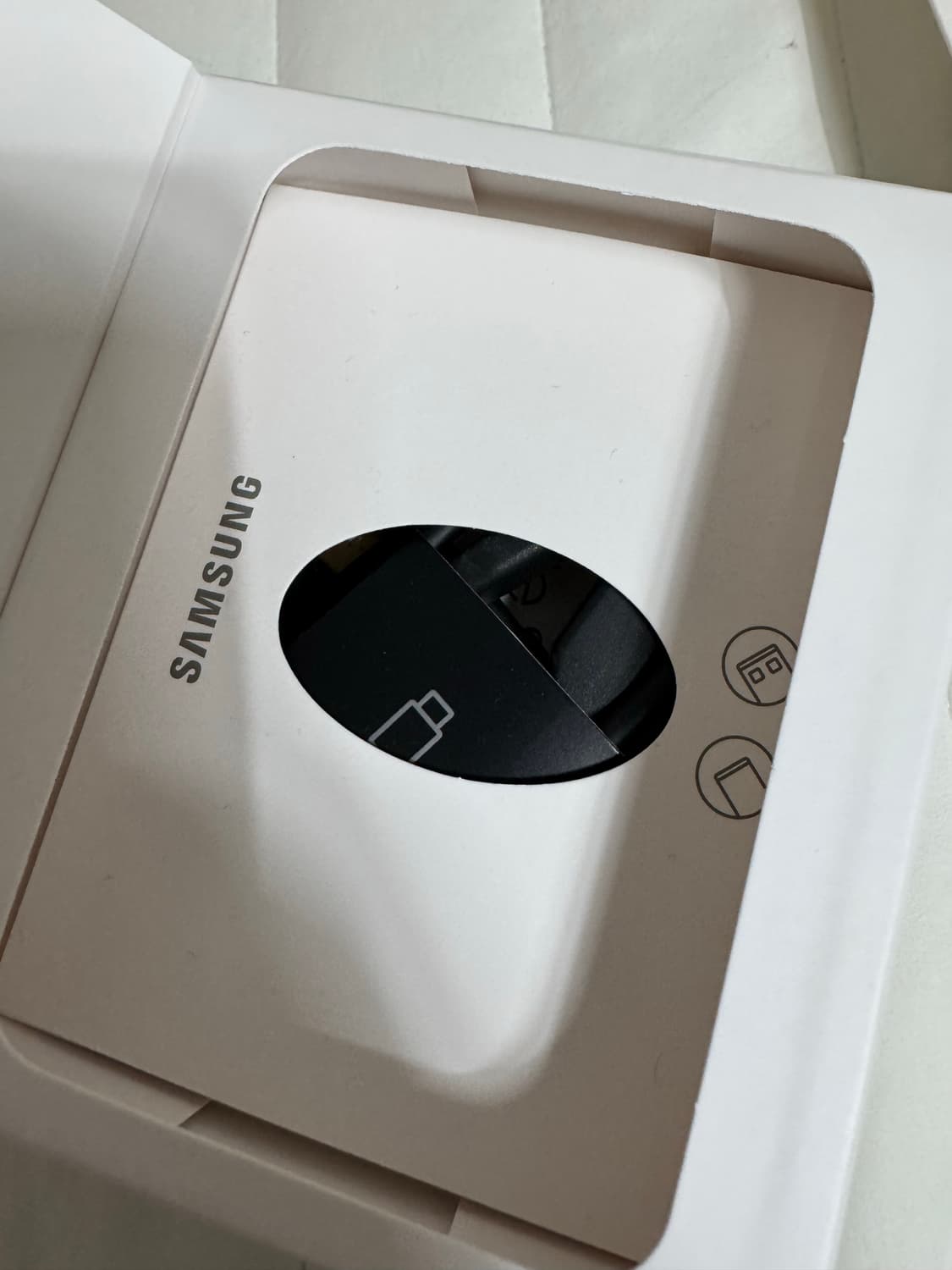 삼성전자 포터블 외장 SSD 1TB 1테라 T7 실드 Shield 상품이미지4
