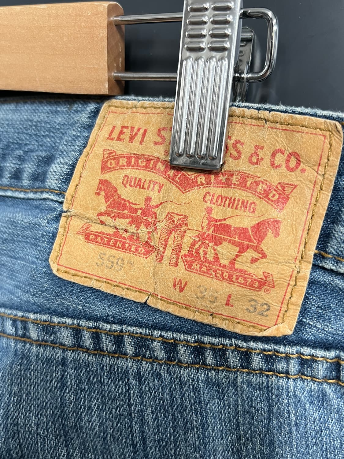 Levis 리바이스 559 릴렉스드 스트레이트핏 데님 팬츠 상품이미지3
