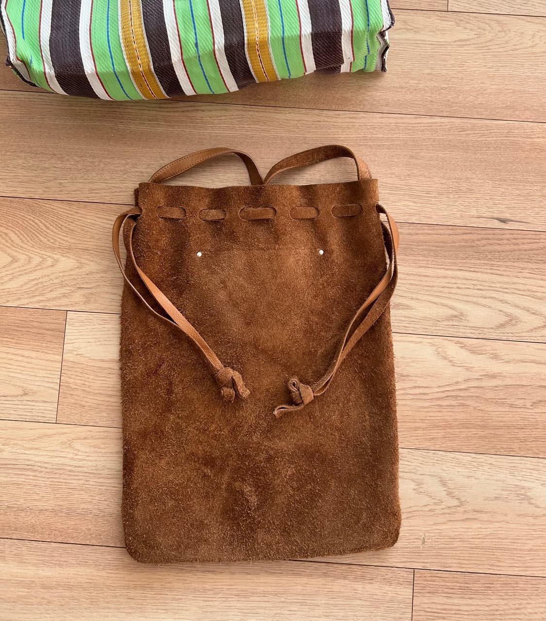 Bode 보디 스웨이드 펄 크로스백 상품이미지7