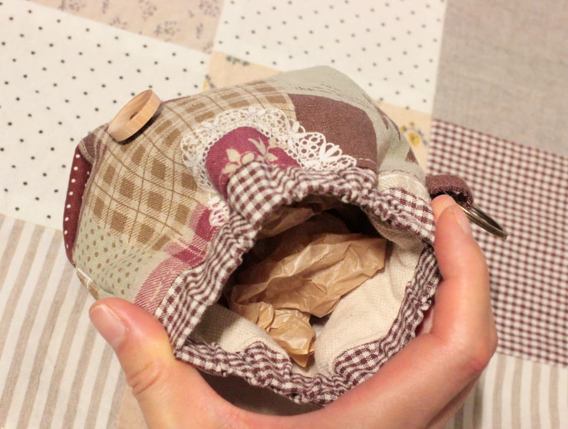 핸드메이드 도트바닥 단추 바네 파우치 상품이미지10