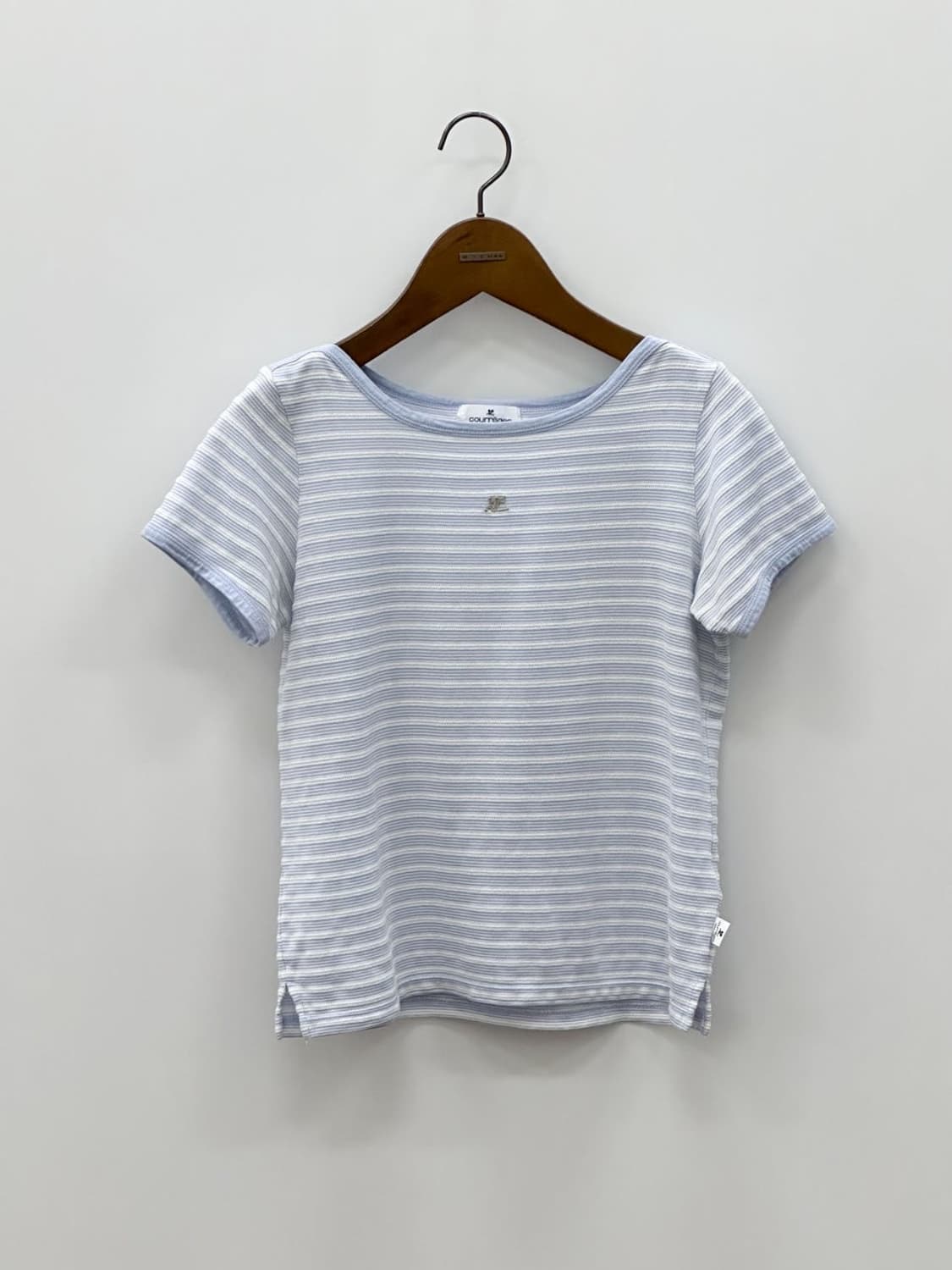 courreges / 꾸레쥬  스카이블루 스트라이프 반팔 티셔츠  상품이미지2