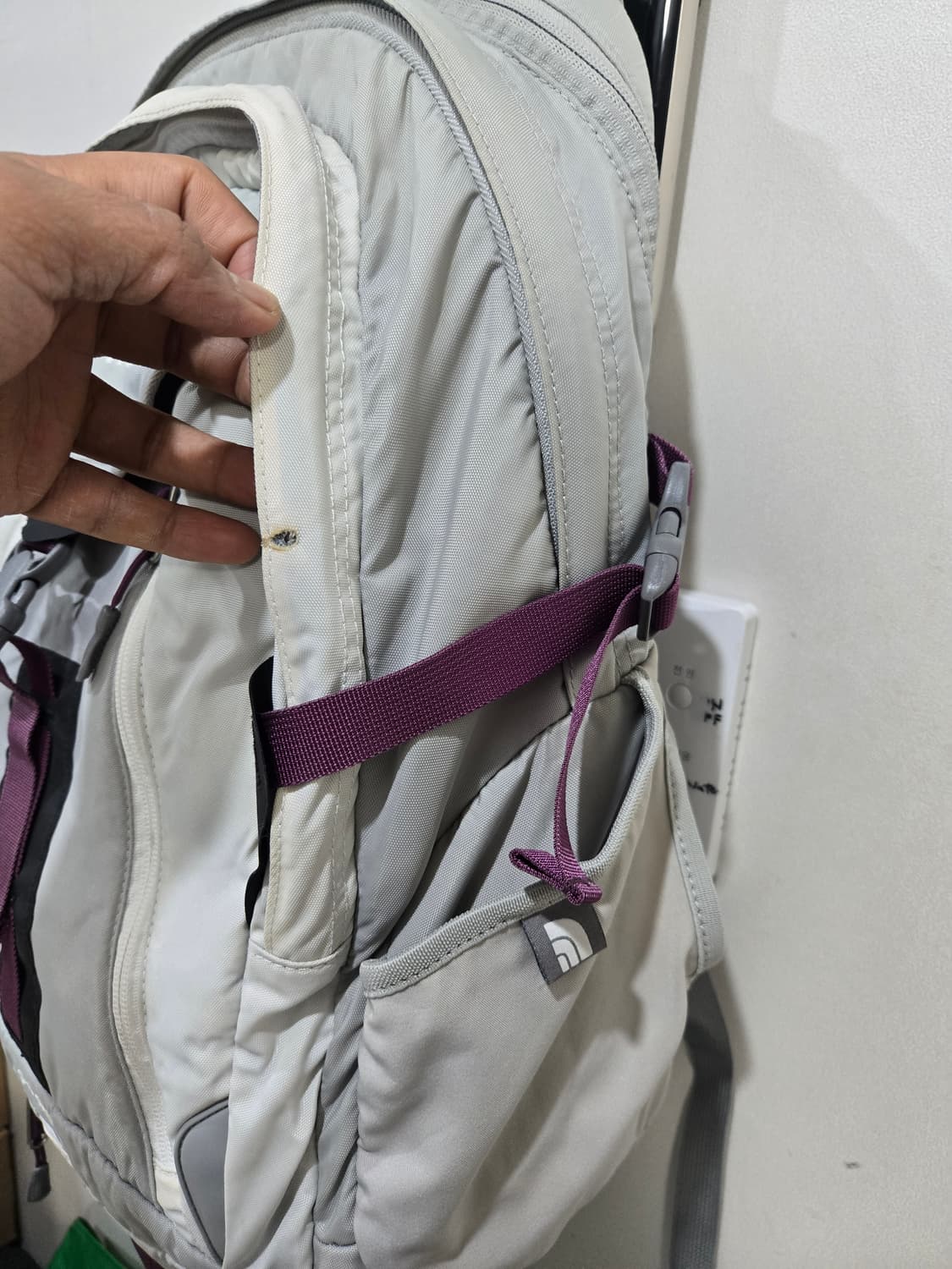 노스페이스 백팩 SURGE  상품이미지4