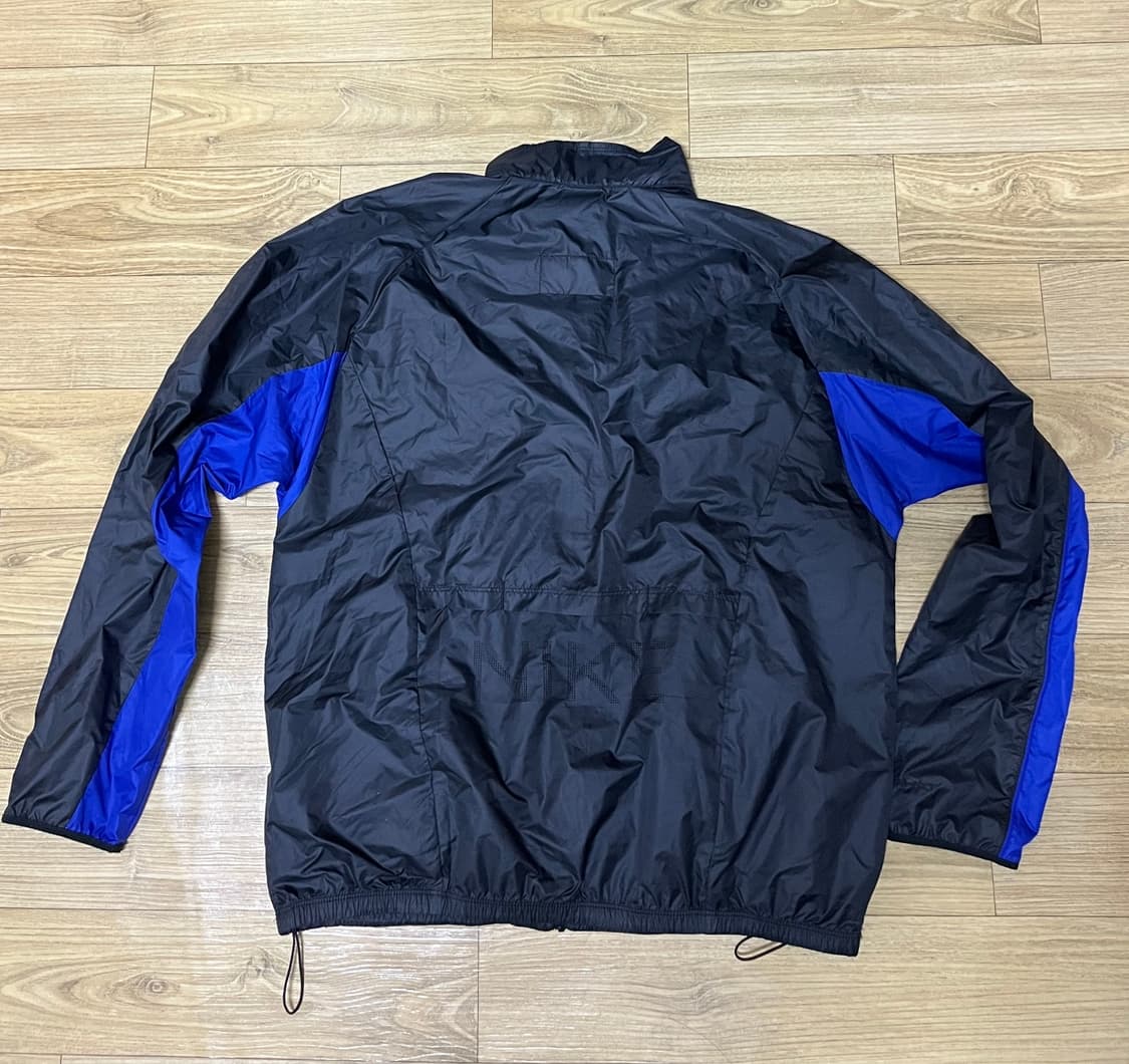 나이키 스톰핏 바람막이 상품이미지2