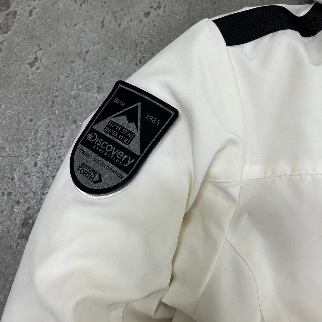 디스커버리 화이트 패딩[1434] 상품이미지4