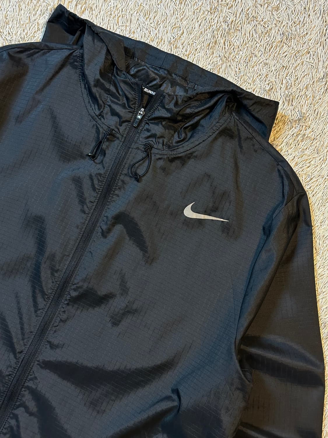 나이키 러닝 후드 바람막이 자켓 블랙 상품이미지2