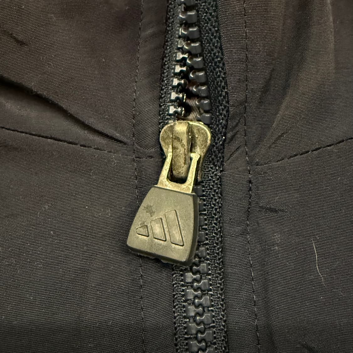 아디다스 패딩 점퍼 검빨 블랙 레드  상품이미지8