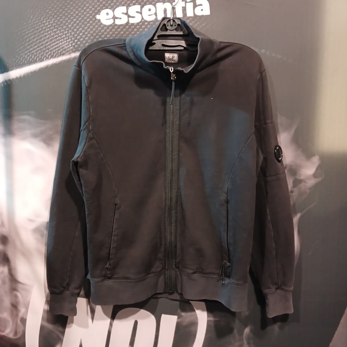 C.P 컴퍼니 다크그레이 집업 자켓 상품이미지1