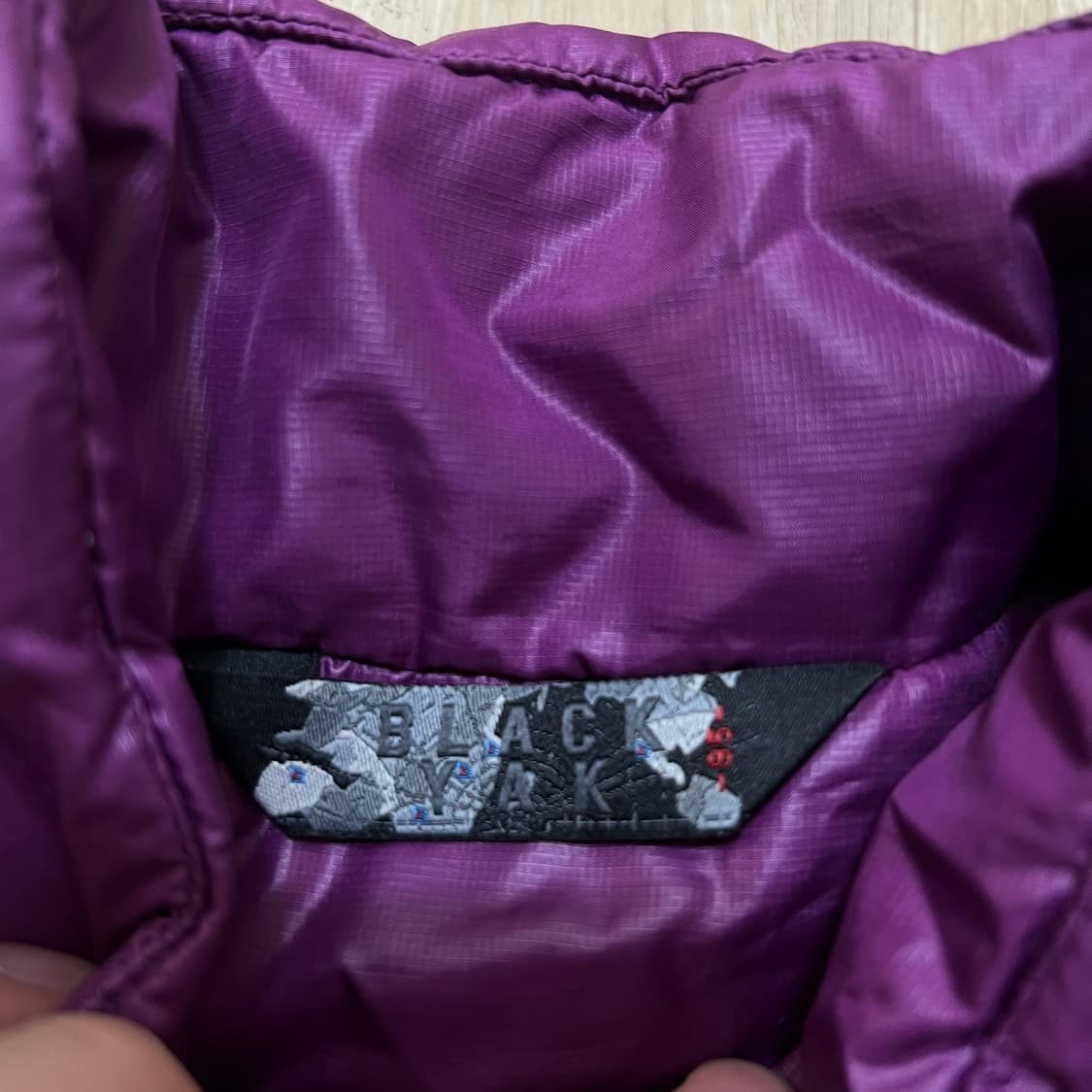 블랙야크 여성 로고 경량패딩 M/95  상품이미지5