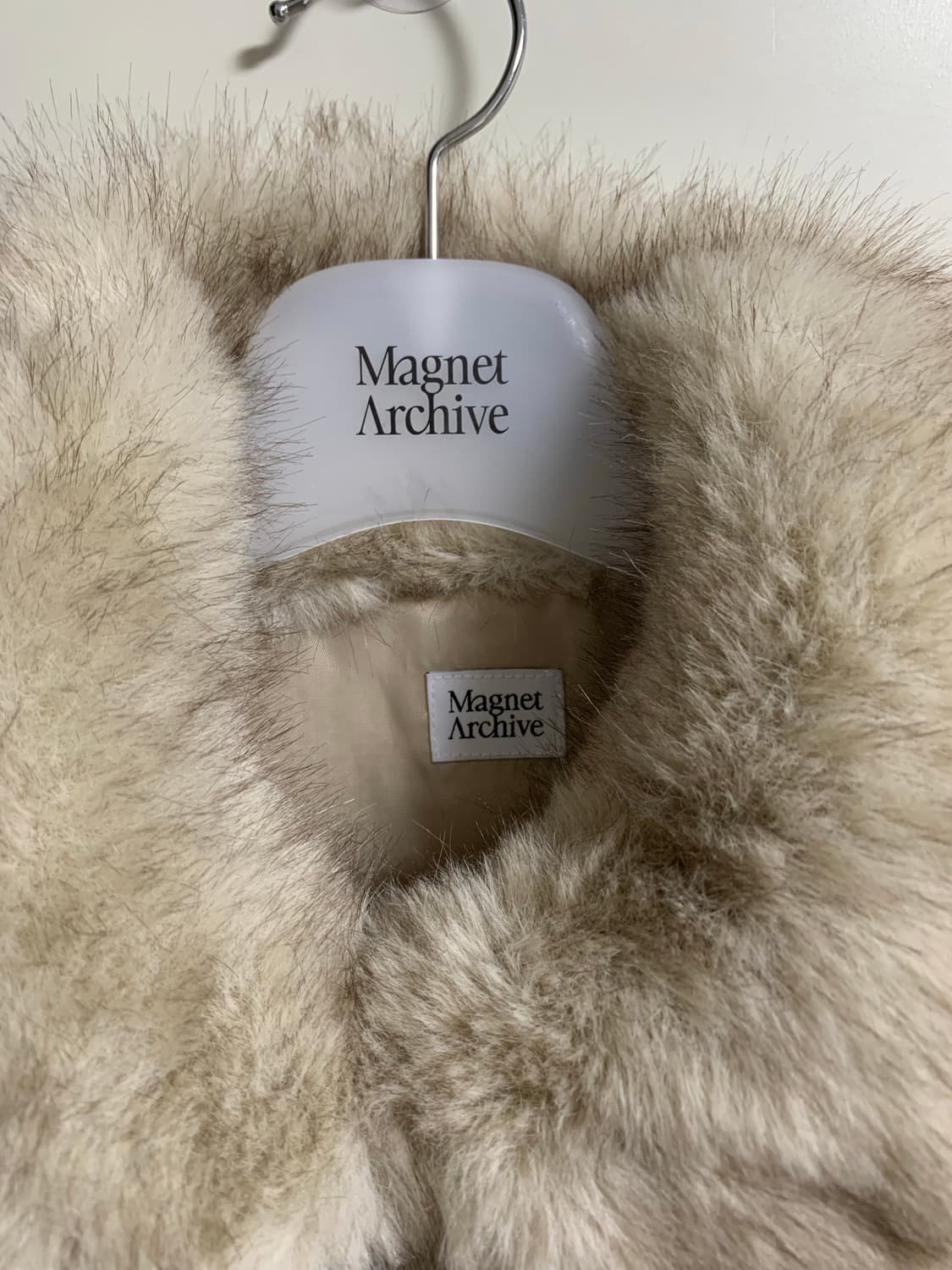 마그넷 퍼자켓 하프 새상품급 (정가 275,000원) 상품이미지3