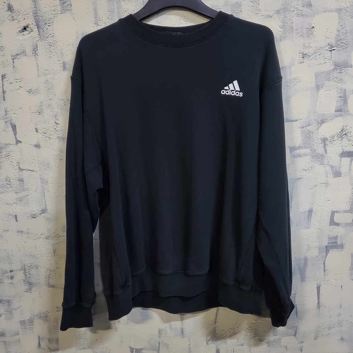 아디다스 블랙 긴팔 맨투맨  상품이미지1
