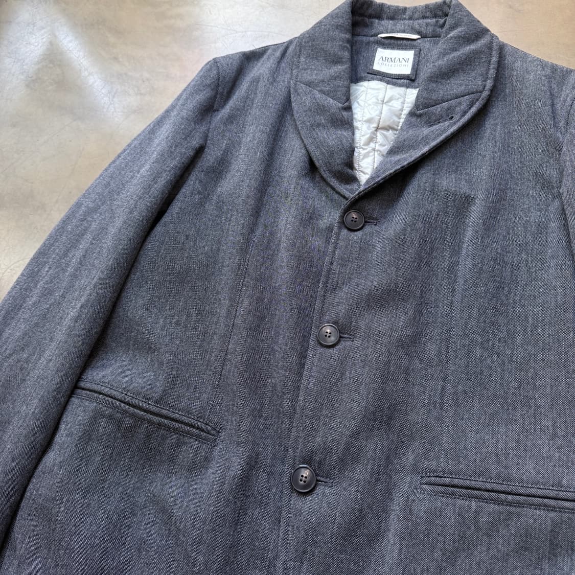 Armani Collezioni 패디드 라운드 카라 블레이저 상품이미지4