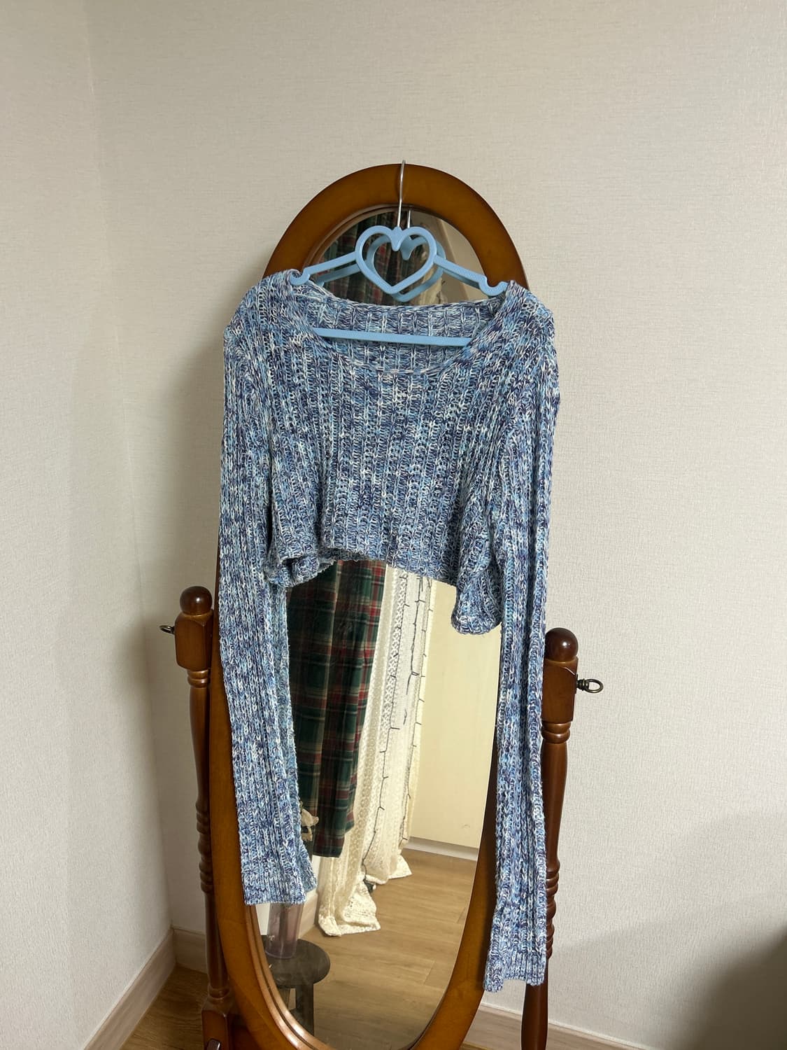 블루 믹스 보카시 크롭 니트 상품이미지1