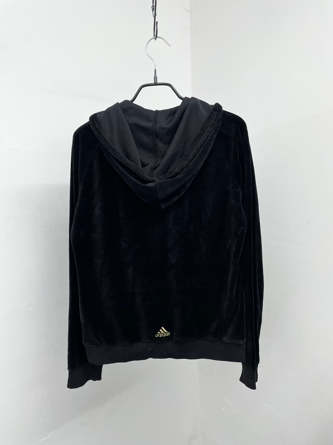 아디다스 벨벳 로고 후드집업 상품이미지7