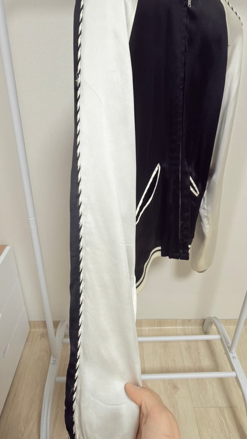 생로랑 블러드러스터 자켓 46 상품이미지3