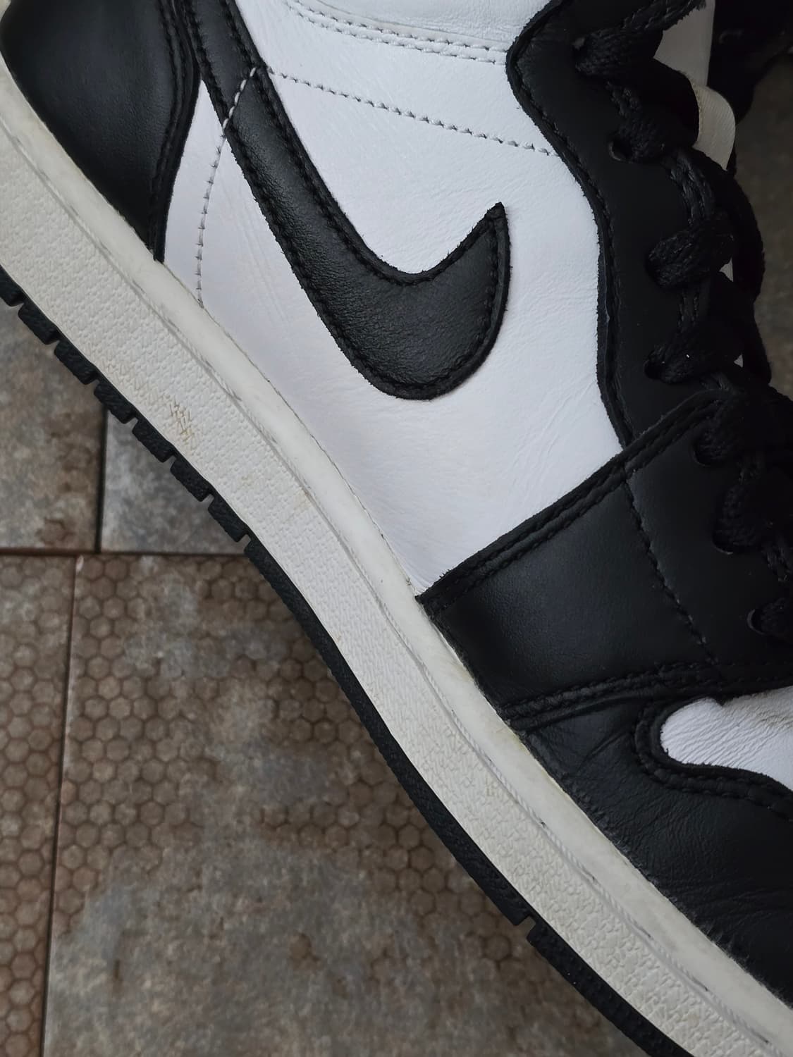 (260)나이키 에어 조던 1 하이 범고래 상품이미지4