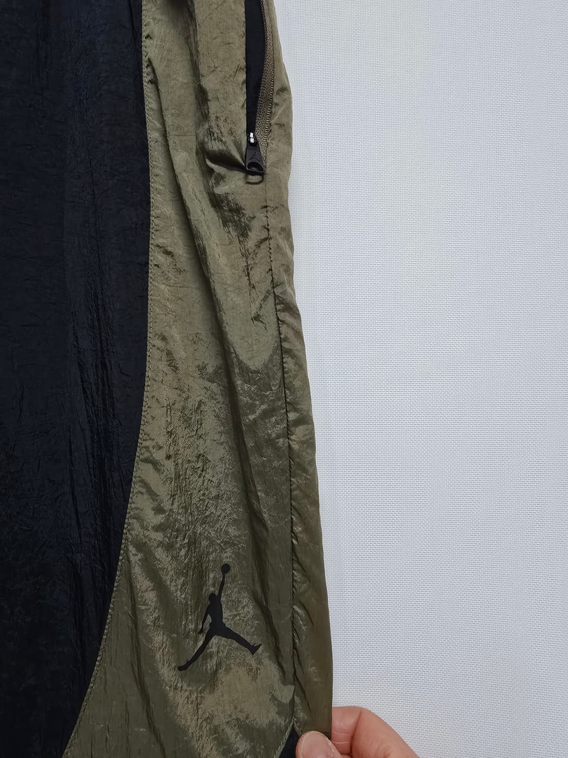 나이키조던 스포츠 잼 웜업 블랙/카키 트랙 팬츠 상품이미지3