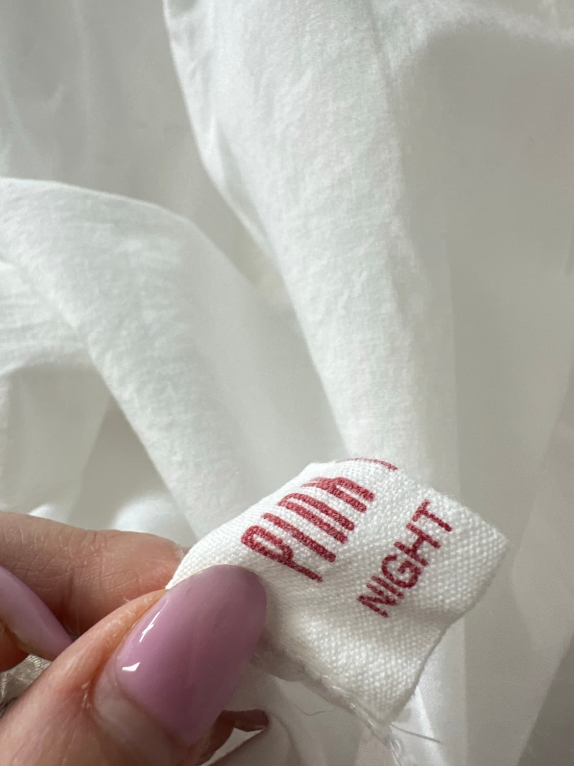 Pink House 핑크하우스 둥근카라프릴 핀턱 레이스 퍼프소매블라우스 상품이미지9