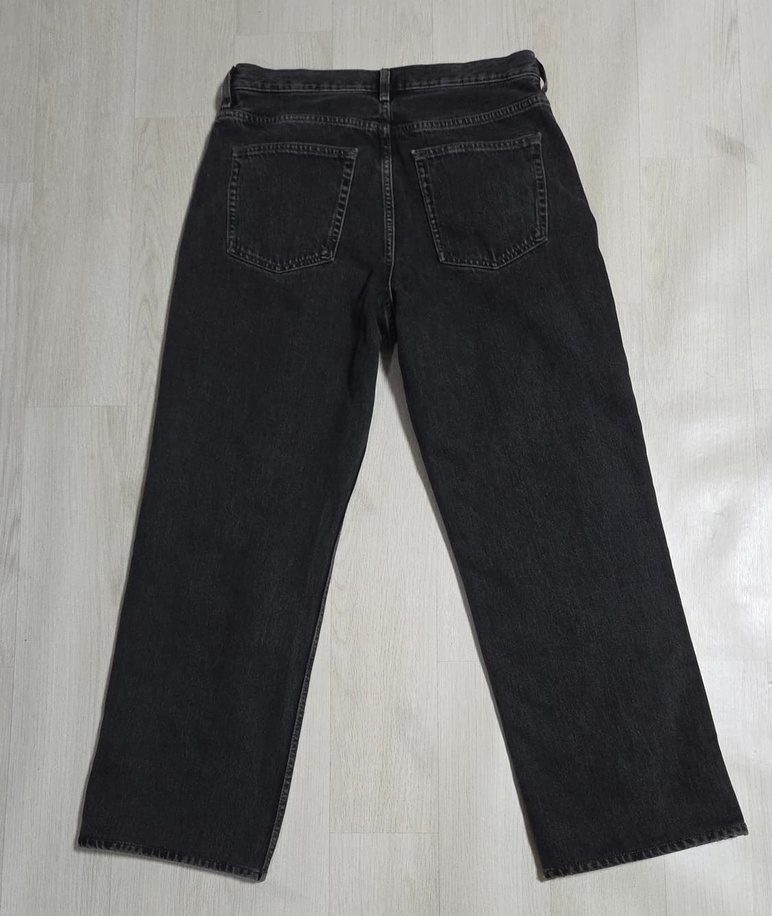 (착샷) 코스 COS 릴렉스 스트레이트 데님 흑청 상품이미지5