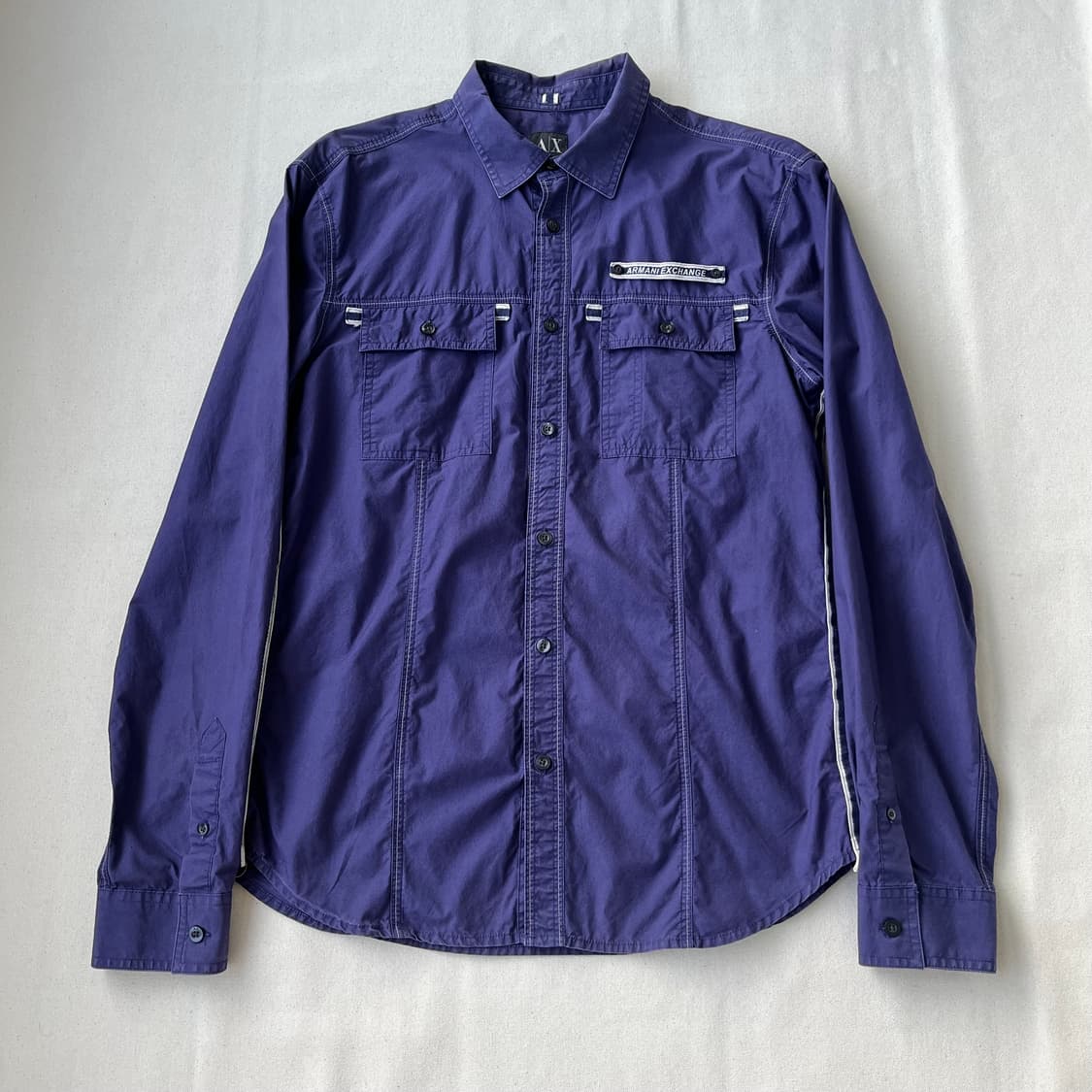 아르마니 익스체인지 퍼플 유틸리티 셔츠 상품이미지1