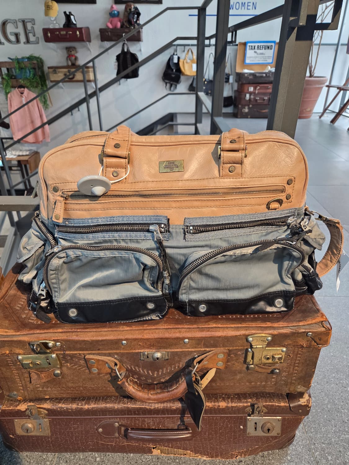 Diesel 디젤 베이지 그레이 빅 토트백 상품이미지1