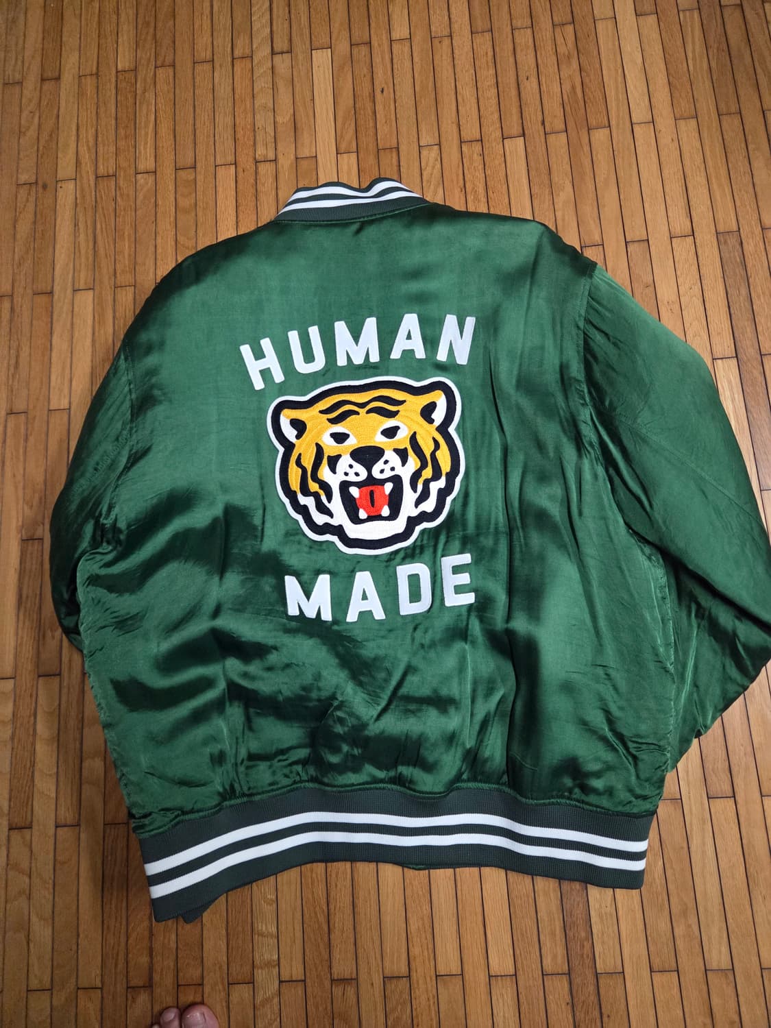 휴먼메이드 타이거 바시티 상품이미지2