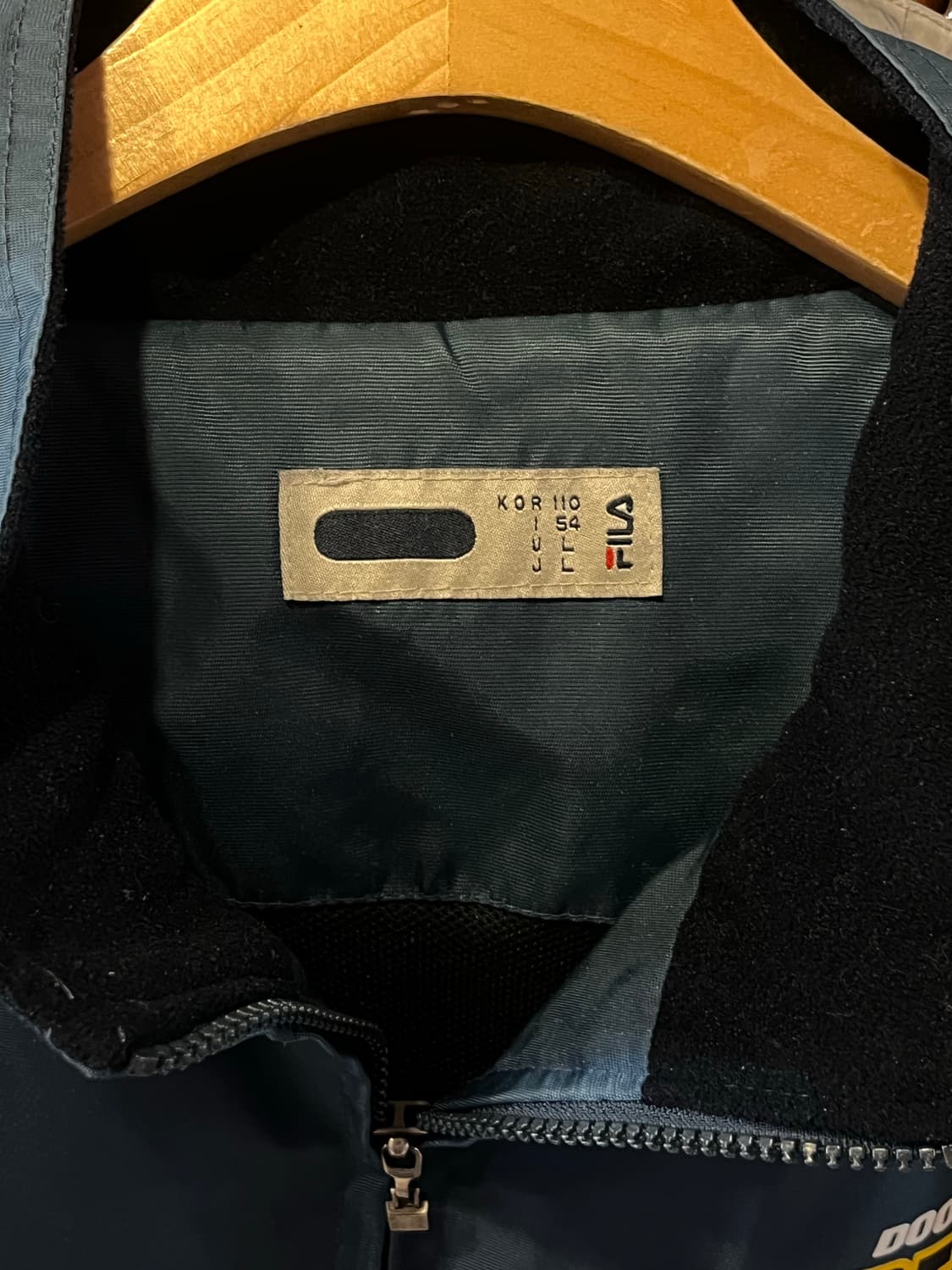 휠라 두산베어스 어센틱 유니폼 점퍼 상품이미지6