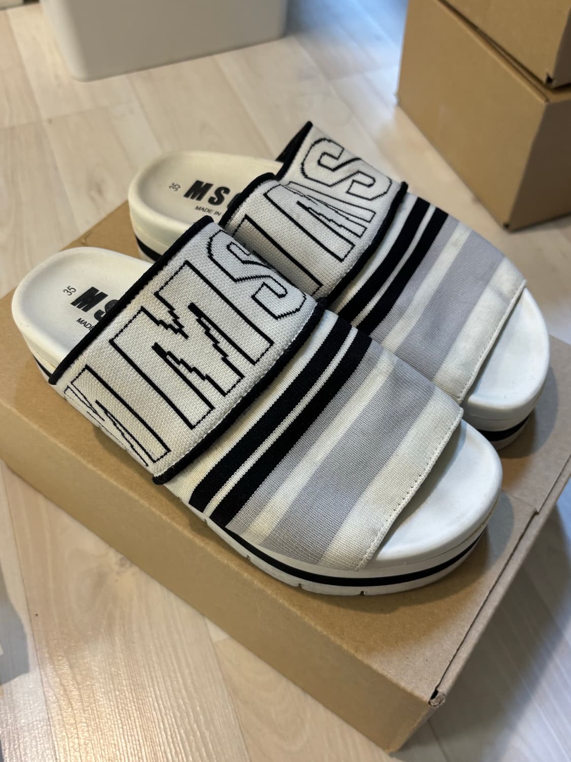MSGM 슬리퍼 35 상품이미지1