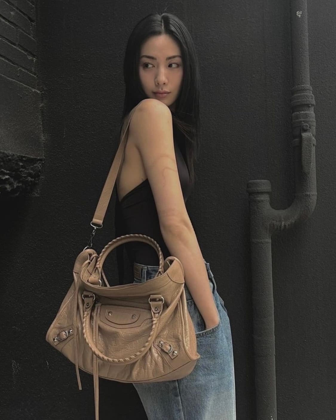 발렌시아가 메탈릭 엣지 스몰 시티백 모터백 상품이미지10