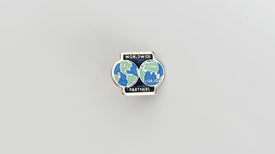 맥도날드 빈티지 크루 핀뱃지 라펠핀 ‘Worldwide Lidejo’ 상품이미지7