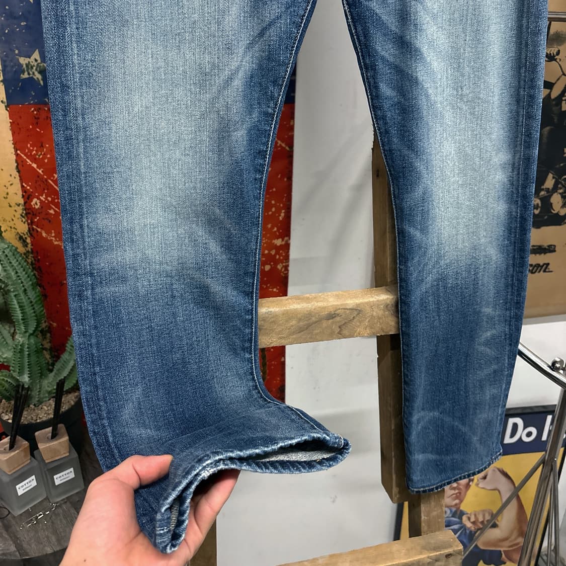 폴로 랄프로렌 설리반 슬림 빈티지 워싱 데님팬츠 N713 상품이미지4