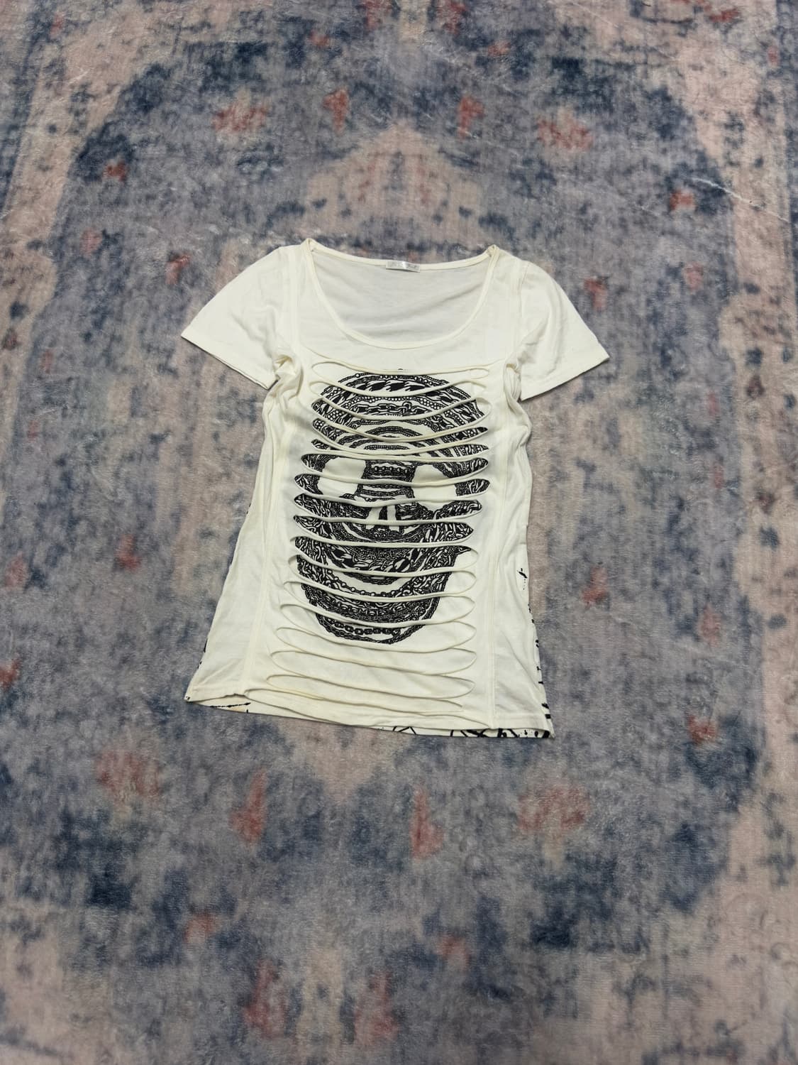 Unknown distressed skull punk top 상품이미지1
