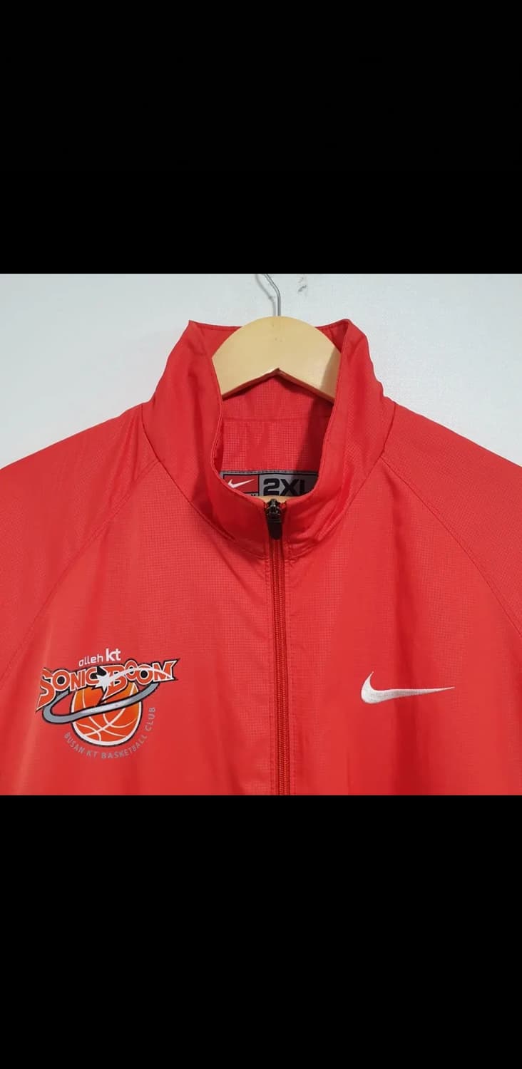 유일매물)나이키 부산kt 소닉붐 바람막이 2xl 110 115 상품이미지2