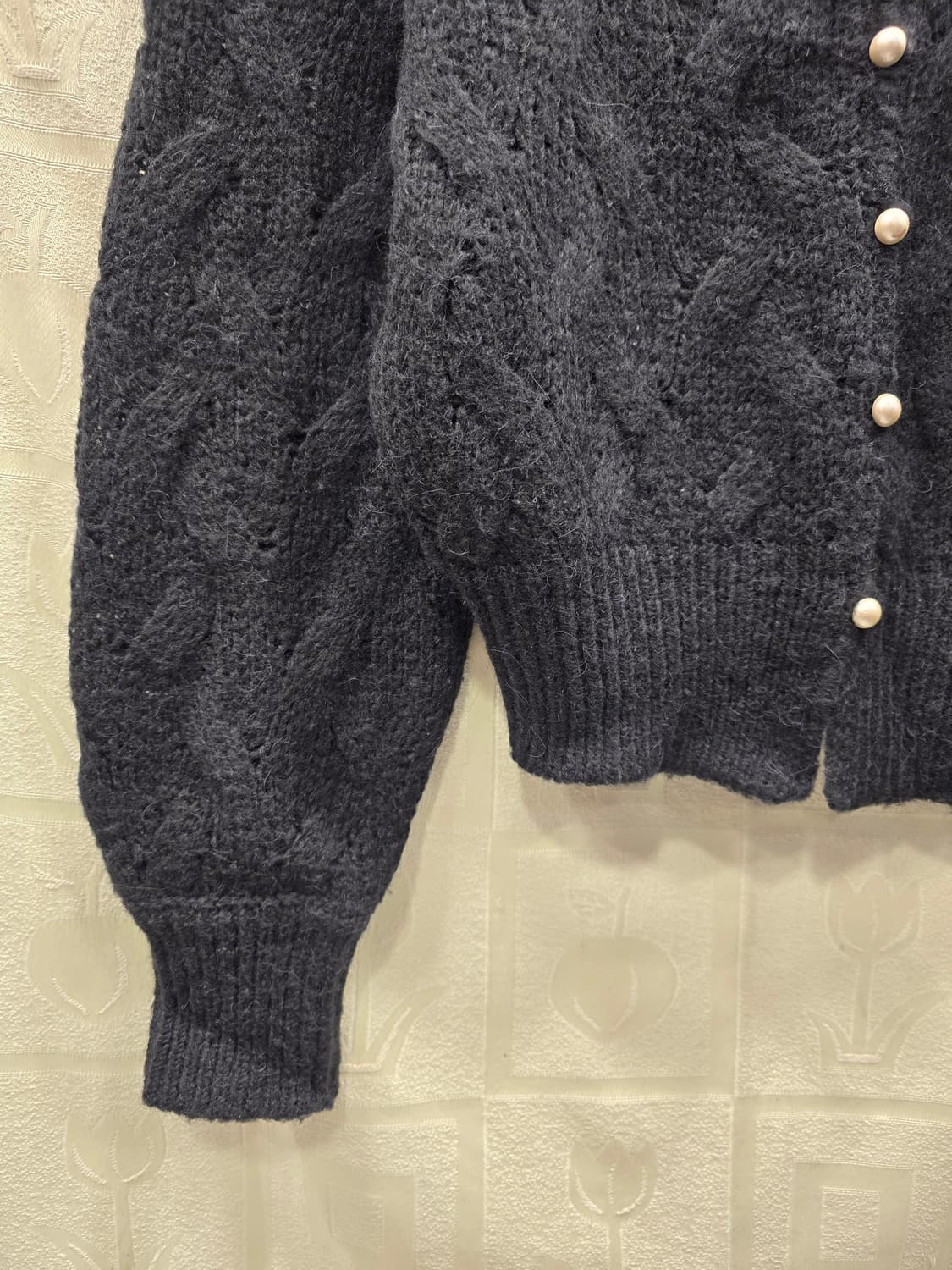 시엔느 캐롤라인 울 가디건 블랙 55~66 상품이미지5