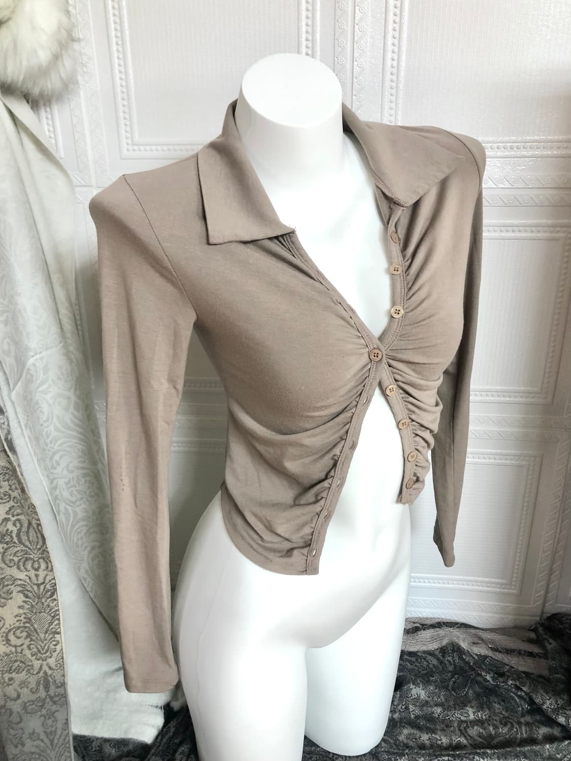 베이지 슬림 셔츠 가디건 상품이미지1