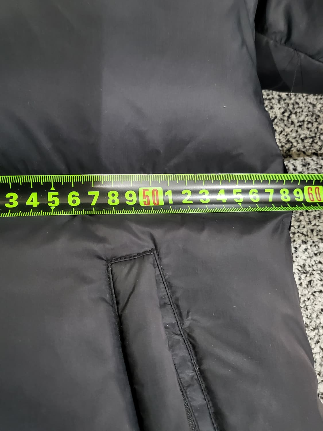 데상트 블랙 패딩자켓 상품이미지10