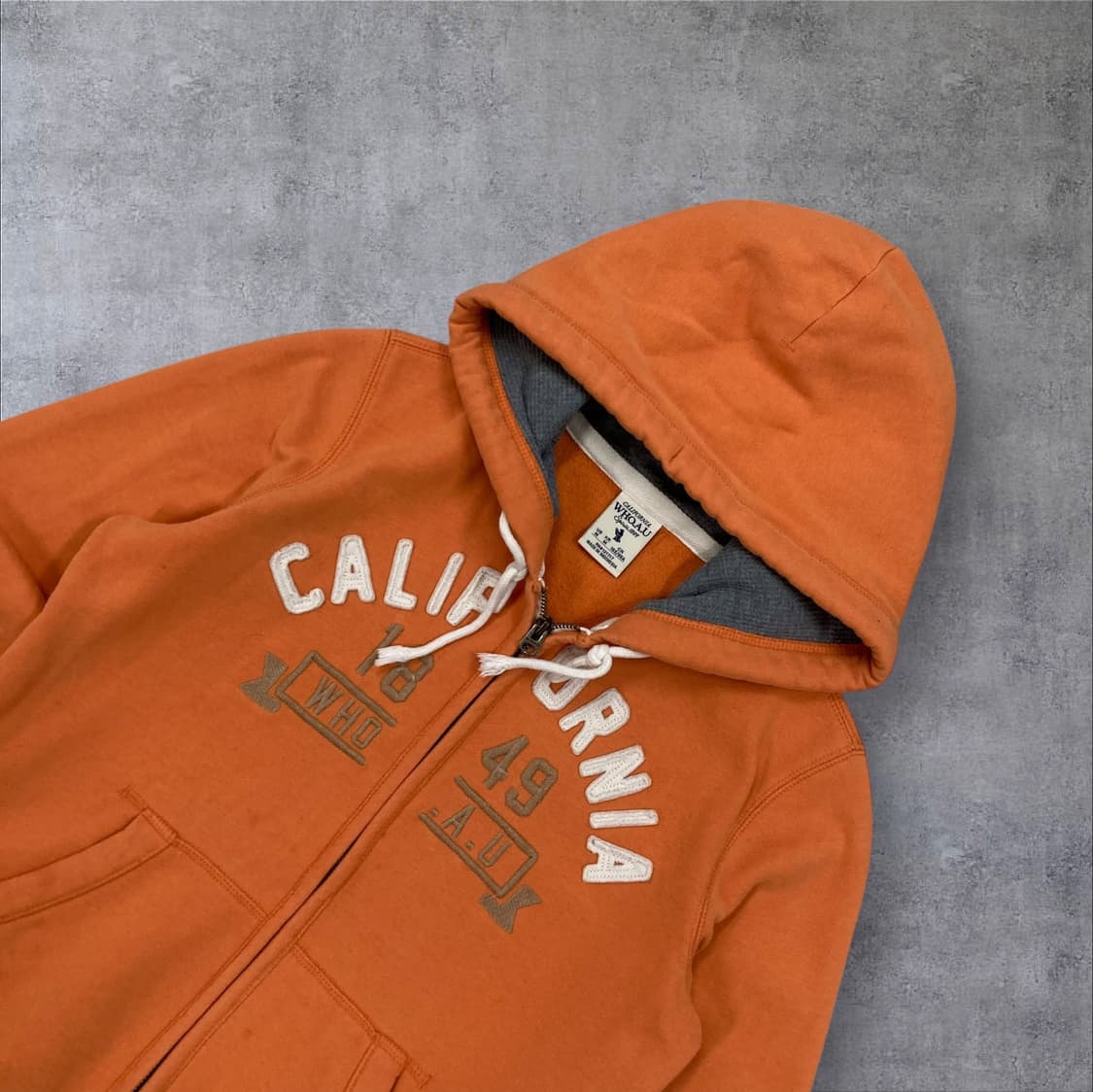 후아유 스펠아웃 로고 오렌지 후드 집업 상품이미지2