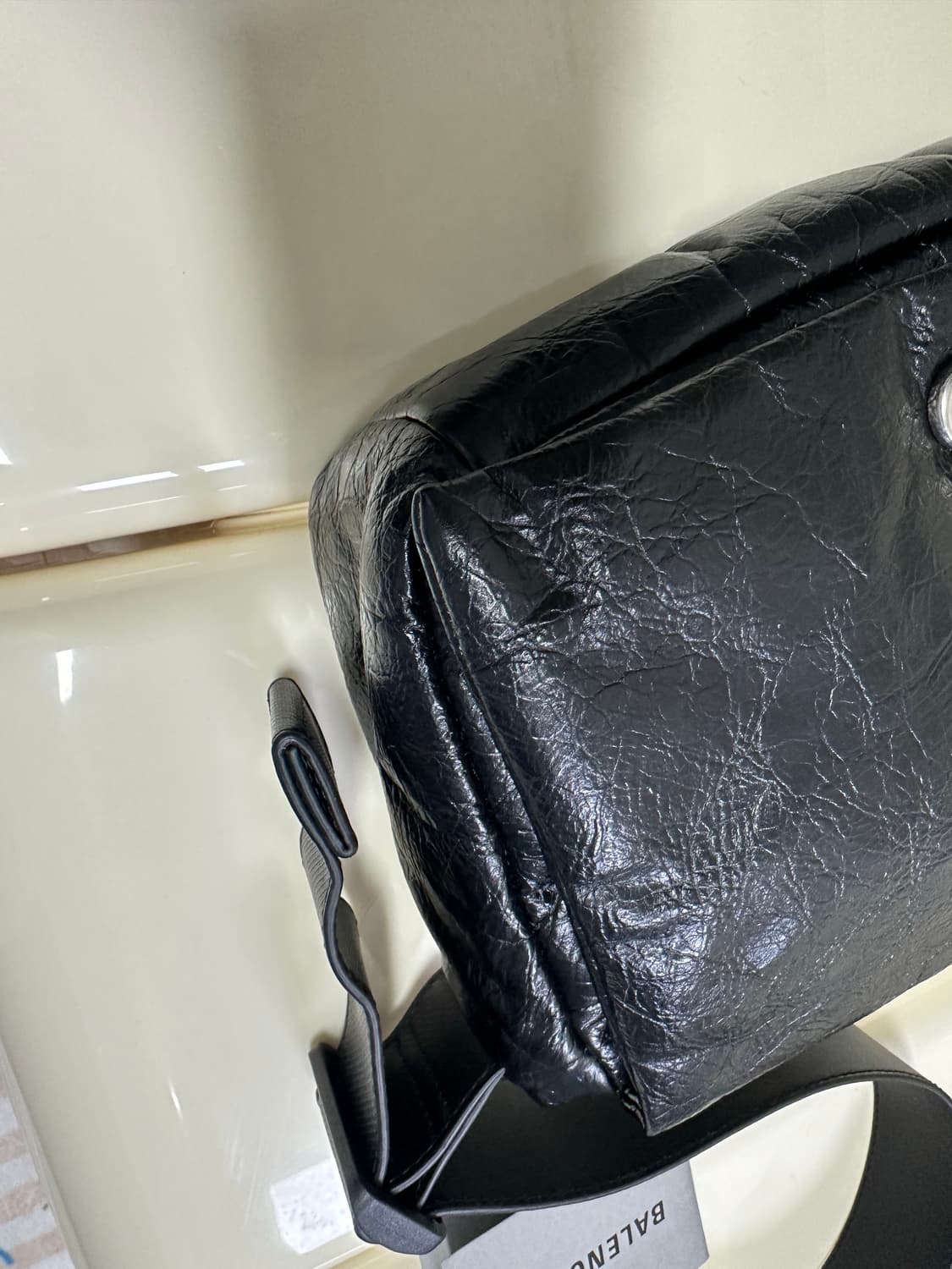 [SA 정품] 발렌시아가 모나코 플랩 메신저백  상품이미지4