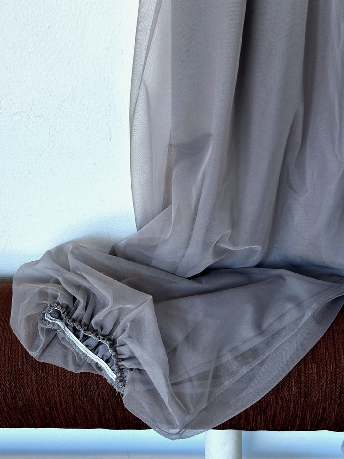 Sheer over fabric layer banded big pants 상품이미지5