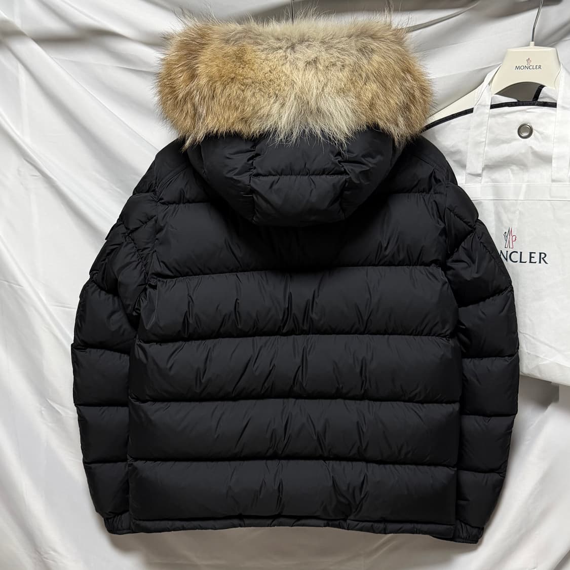 [S+급/4] 몽클레어 마야프 패딩 블랙 풀구성 마르크 상품이미지5