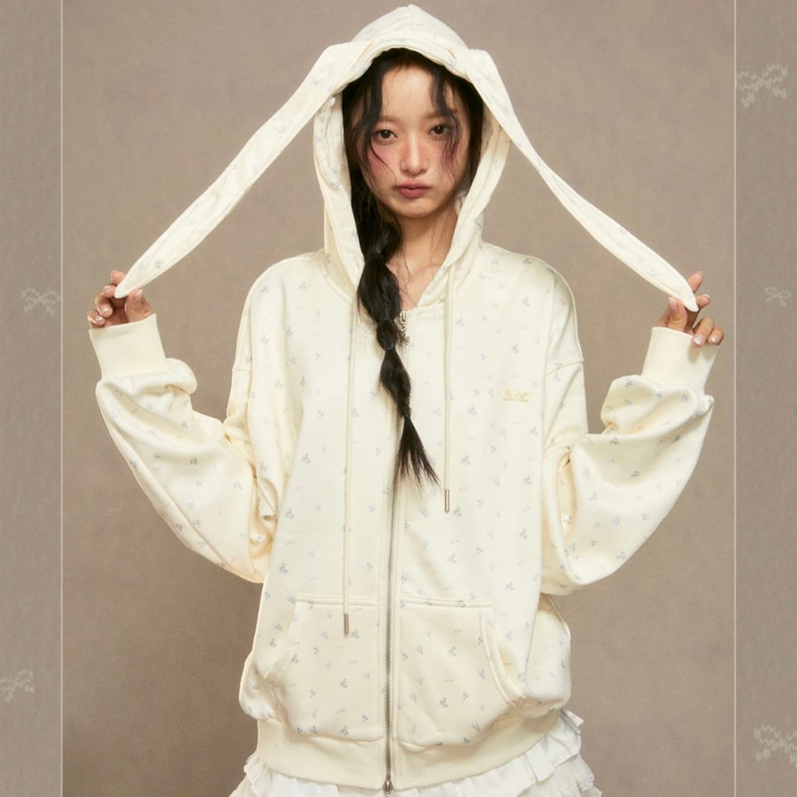 Weekendhub 위캔드허브 Rabbite Hoodie Zip-Up 상품이미지1