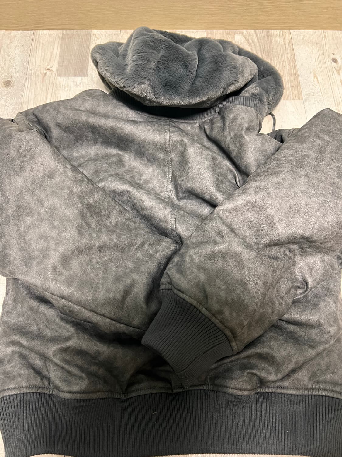 자라 리버서블 페이크 레더 후드 집업 점퍼 상품이미지2