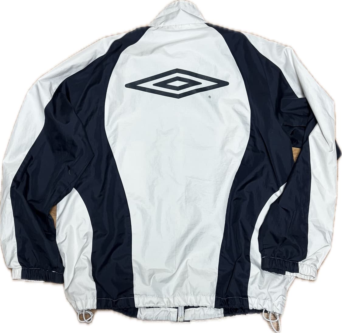 엄브로 바람막이 상품이미지2