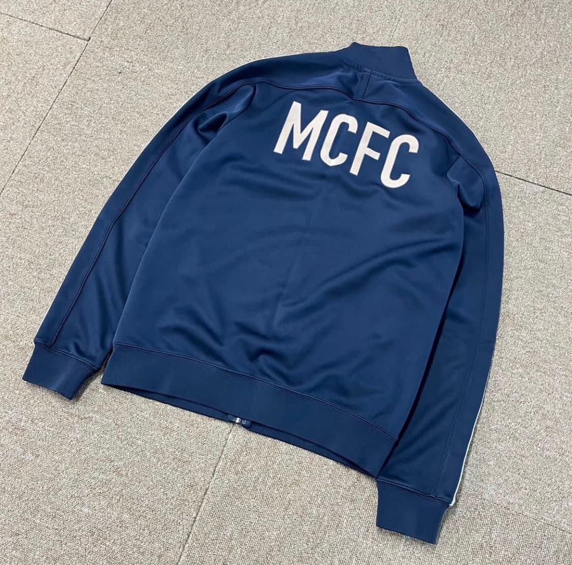 나이키 맨시티 트랙탑 상품이미지2