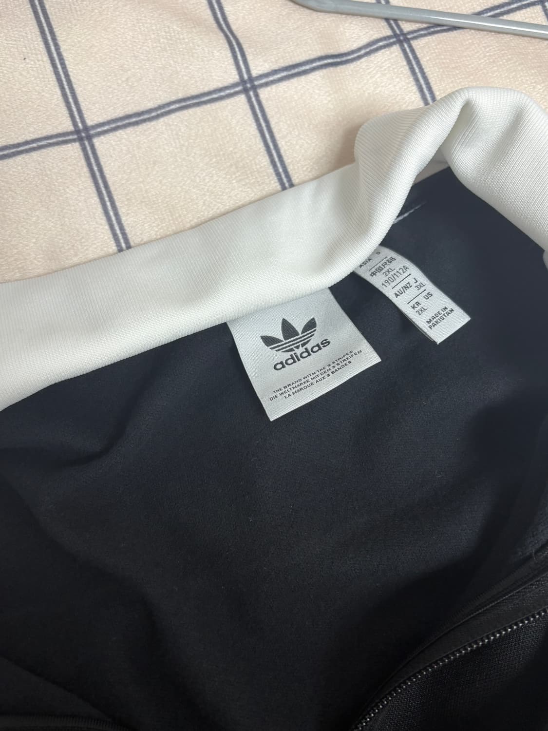 아디다스 베켄바우어 트랙 자켓 블랙 XXL 팝니다 상품이미지3