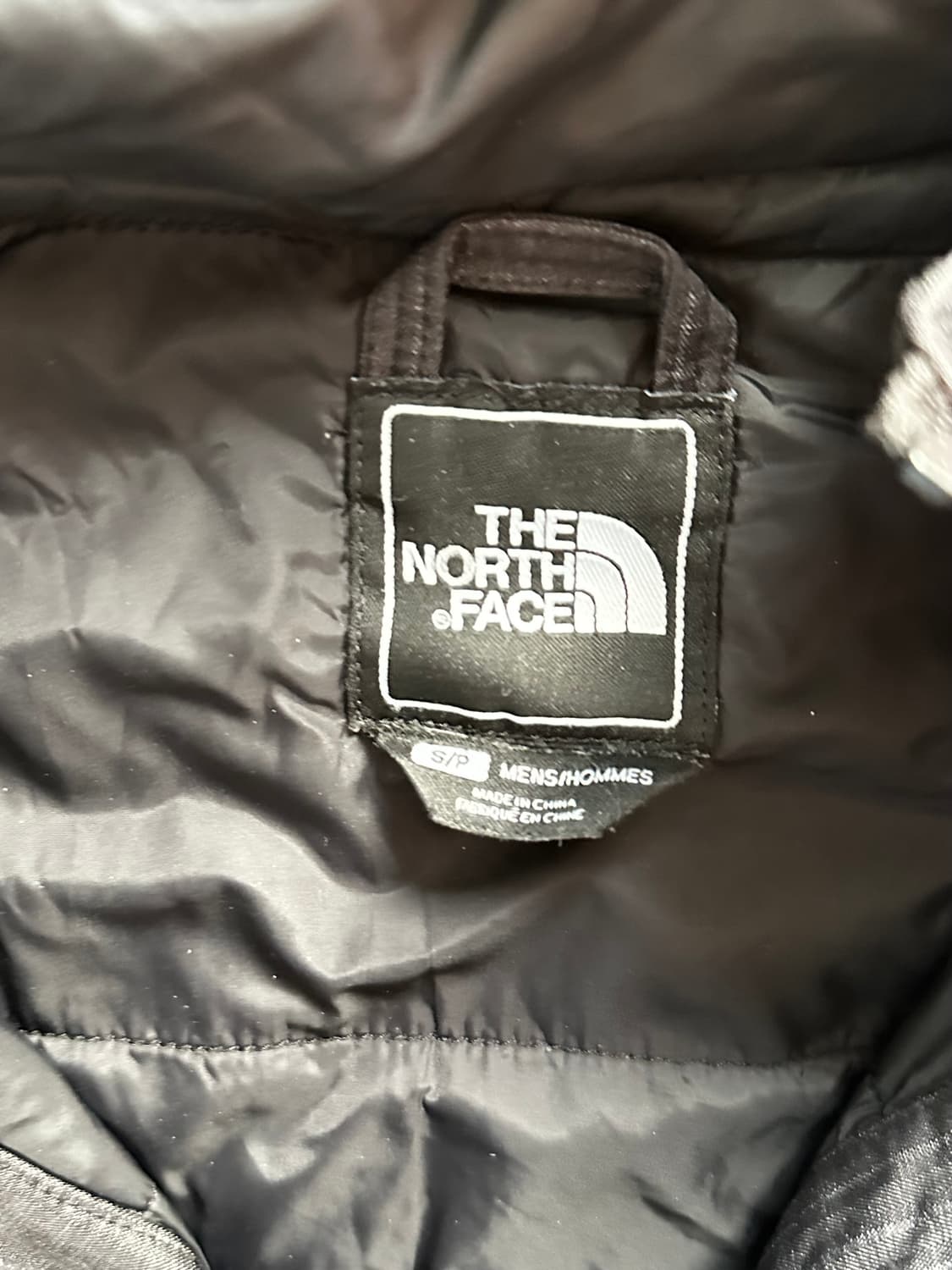 노스페이스 스트라이프 패턴 패딩 바람막이 S 상품이미지2