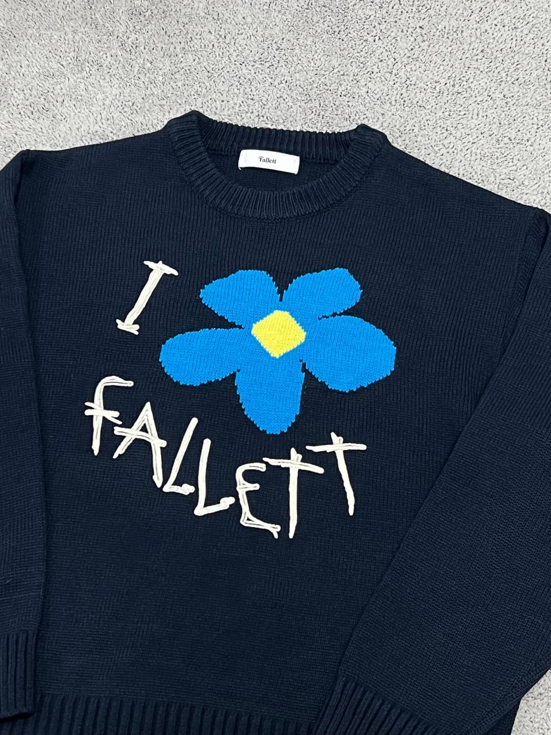 (L) 팔렛 드로잉 플라워 니트 상품이미지2