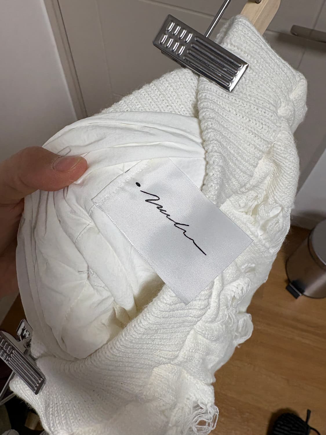 나체 화이트 팬츠 상품이미지3