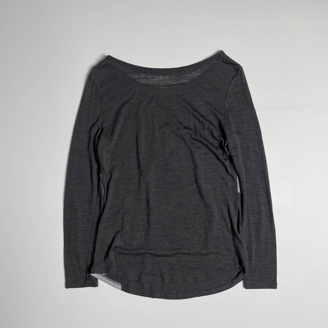 플라워 프린트 서클 패치 롱슬리브 (italy made) 상품이미지5